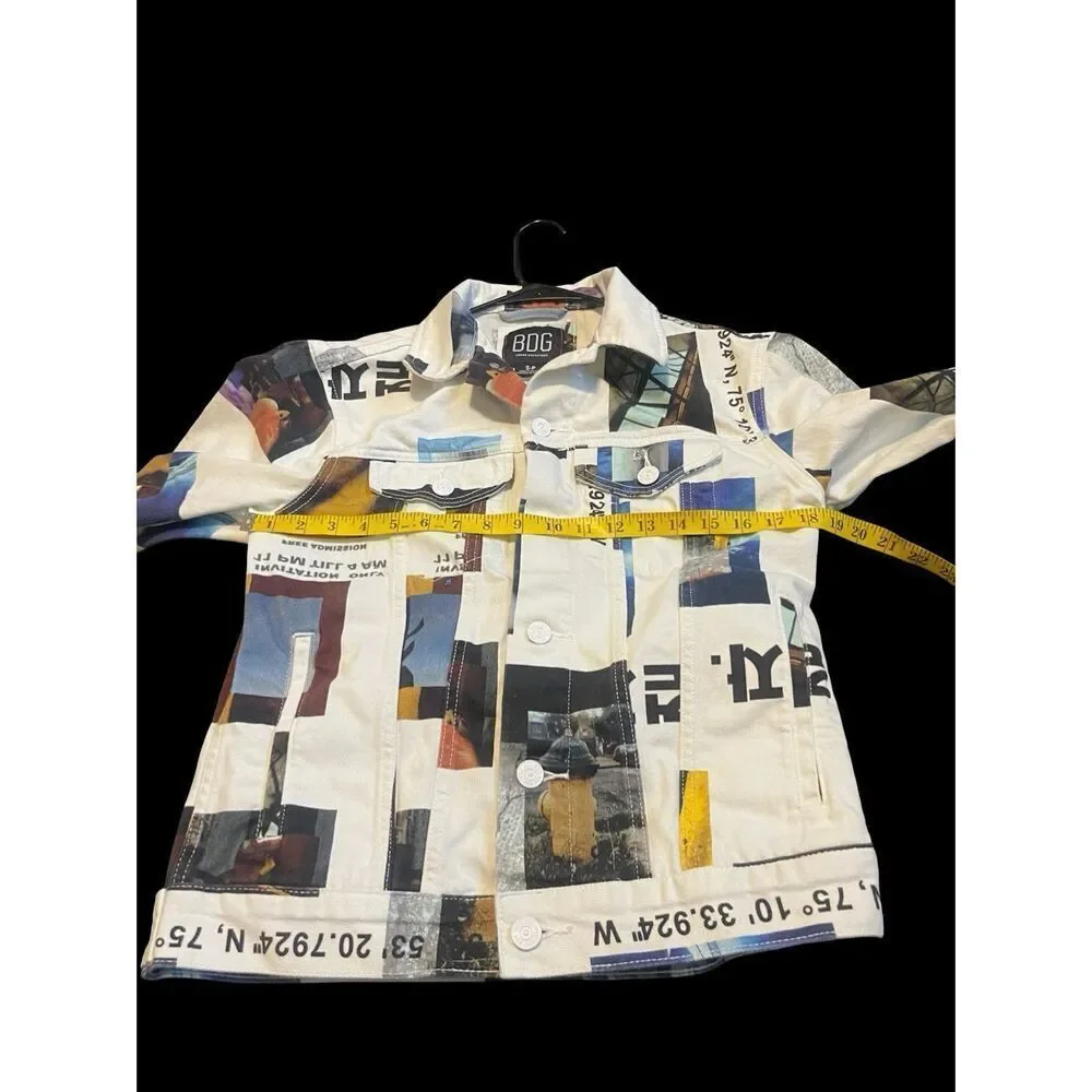 BDG Urban Outfitters Mens White Blue Graphic Print Oversized Denim Jacket Small